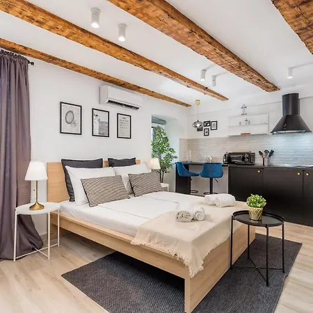 Grota In The Center Appartement *