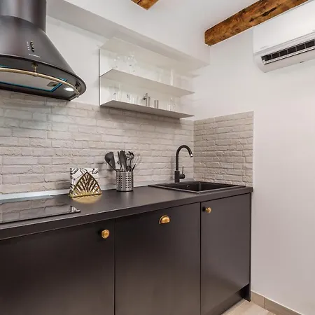 Grota In The Center Appartement *