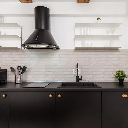 Grota In The Center Appartement Rijeka